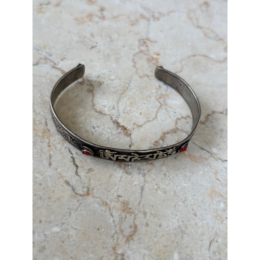 Buddha Tibetan Silver Cuff Bracelet With Red Gem Accents & Engraved Sanskrit Des